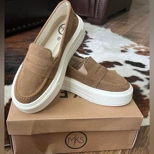 Tan, platform loafers